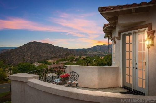 13421 Old Winery Rd, Poway, CA 92064-1036