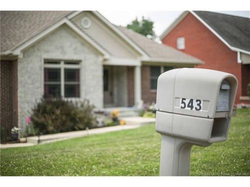543 Ridgemont Dr, Corydon IN  exterior