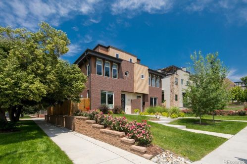 2701 Grove St, Denver CO  80211-4043 exterior