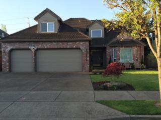 19770 56th Ct, Tualatin OR  97062-9706 exterior
