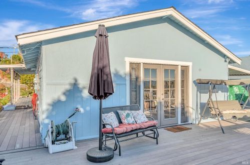 532 Gloria Way, Benicia, CA 94510-2612