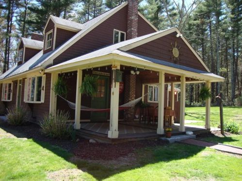 15 Harry L Andrews Rd, West Greenwich, RI 02817-2269
