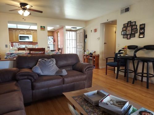 2637 Cameron Ct, Anaheim, CA 92801-4955