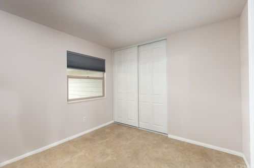 8205 Tamarind Ln, Riverside CA  92509-5179 exterior