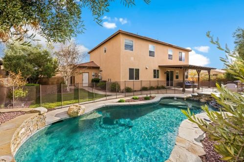 5767 Avenue, Lancaster, CA 93536