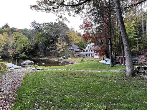 114 Flower Dr, Barrington, NH 03825-7304