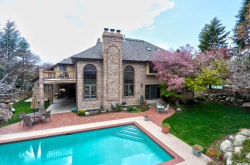 11925 Brookglen Dr, Sandy UT 84092-7149 exterior