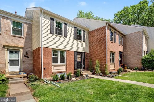 4905 Van Walbeek Pl, Annandale, VA 22003-6024