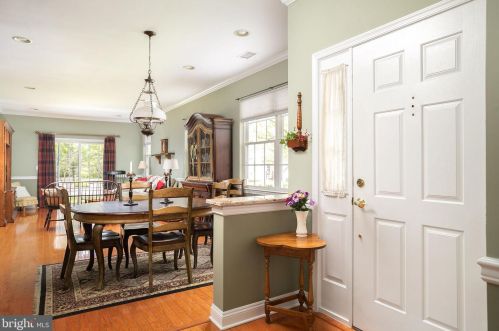 259 Meadowlark Dr, Trenton NJ  08690-3578 exterior