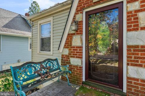 1232 Kings Hwy, Haddon Heights NJ  08035-1221 exterior