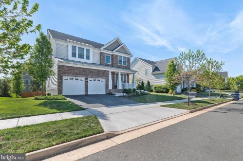 4608 Freedmen Ln, Haymarket, VA 20169-8172