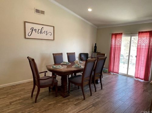 5477 Polo Ct, Riverside CA  92509-5351 exterior