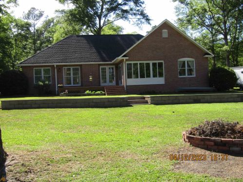 225 Mossberg Cir, Statesboro, GA 30461-4238