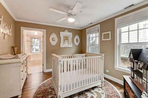 137 Oxford Ave, Willowbrook IL  60514-1151 exterior