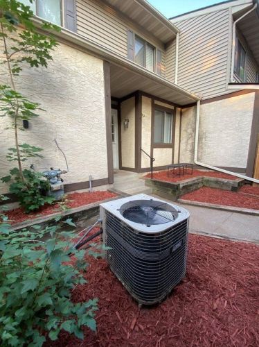 200 Bridlewood Dr, Saint Paul MN  55119-4668 exterior