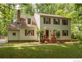 3920 Llewellyn Ln, Chesterfield, VA 23832-7822