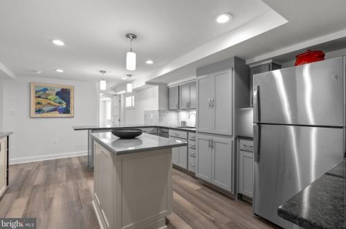 8409 Grove St, Silver Spring MD 20910-4761 exterior