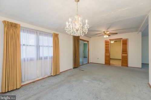 427 Holiday Dr, Aberdeen MD  21001-1813 exterior