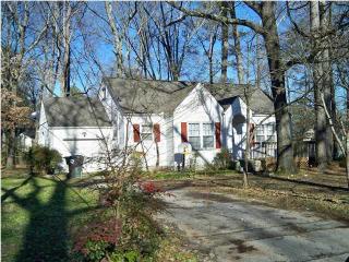 4707 Montview Dr, Chattanooga, TN 37411-3312