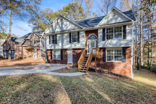 3908 Market St, Atlanta, GA 30326