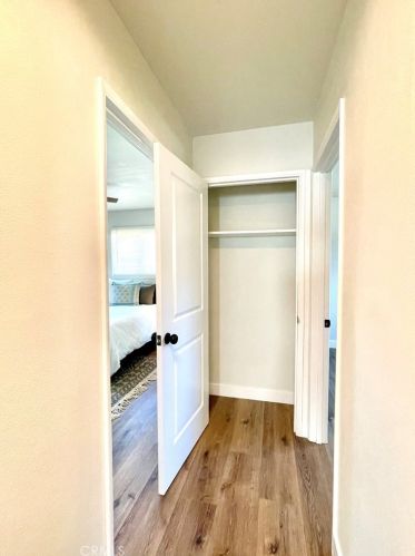 2525 Raitt St, Santa Ana CA 92703-3666 exterior