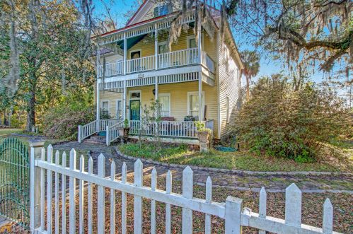 19974 Us Highway 17, White Oak, GA 31568-2052