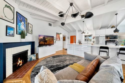 2230 Alona St, Santa Ana CA  92706-2419 exterior