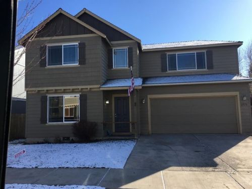 2970 Deschutes Ave, Eagle Crest, OR 97756-7091