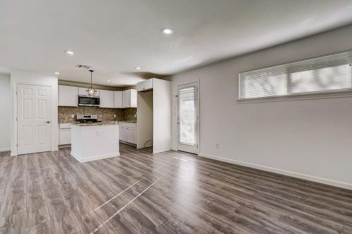 8746 Aldwick Dr, Dallas TX  75238-3420 exterior