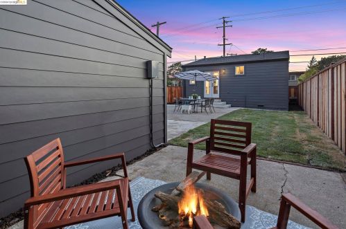 1400 Liberty St, Richmond CA  94530-2224 exterior