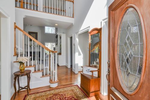 3457 Fox Hollow Dr, Marietta, GA 30068-2404