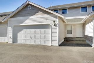 1100 Eagle Ridge Dr, Seattle, WA 98055-3592