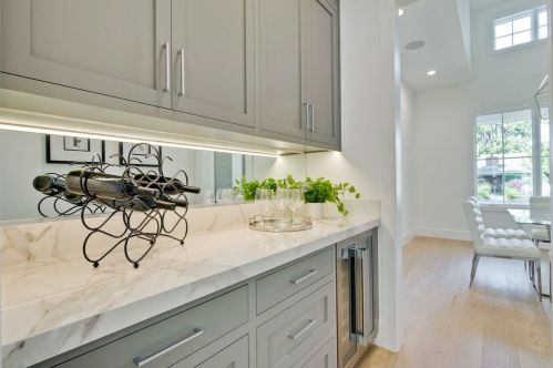 929 Russell Ave, Los Altos CA  94024-5061 exterior