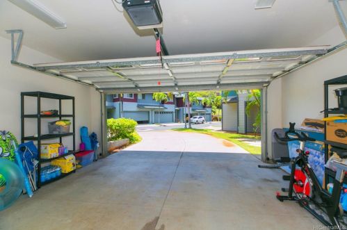 7012 Hawaii Kai Dr, Honolulu HI  96825-4137 exterior