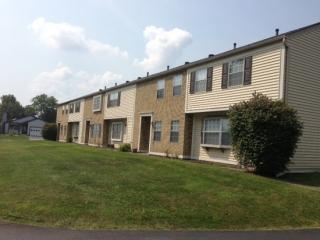 1696 Park Row Dr, Columbus OH  43235-4345 exterior