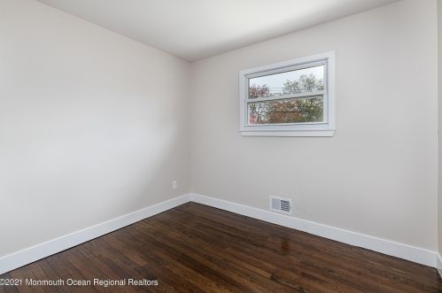 61 Western Dr, Wall Township NJ  07731-2727 exterior