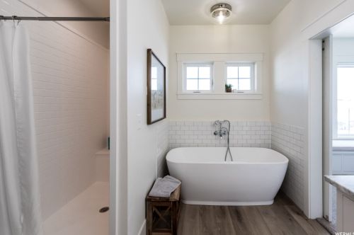 379 Sarah St, Providence UT 84332-9637 exterior