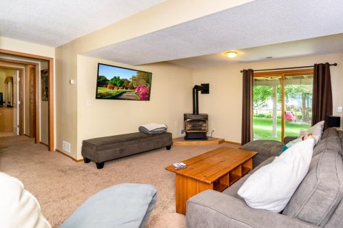 3695 Falcon Way, Saint Paul MN  55123-2227 exterior