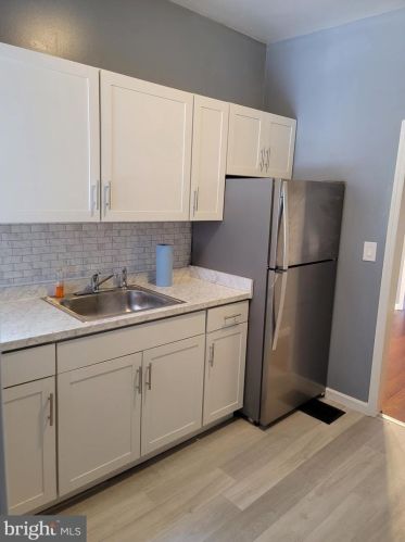 5534 American St, Philadelphia PA  19120-2827 exterior