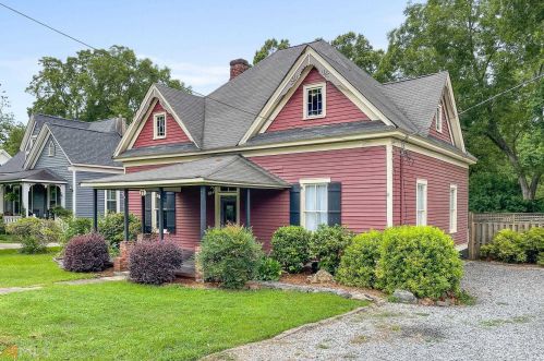 37 Main St, Hampton, GA 30228-5501