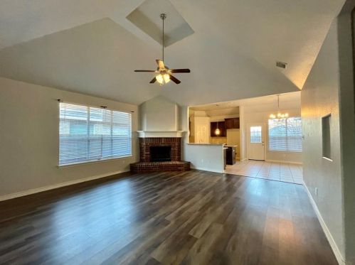 2069 Meadow Park Dr, Princeton TX 75407-2662 exterior