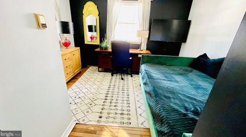 610 Radnor Ave, Tavistock NJ 08033-1005 exterior