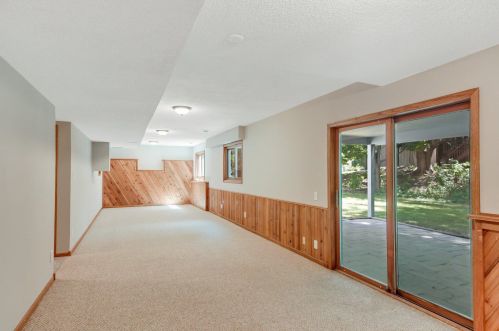 663 Bridle Ridge Rd, Saint Paul MN  55123-1679 exterior