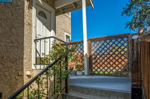 2018 Lost Lake Pl, Pacheco, CA 94553-6421