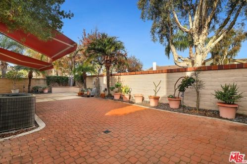 4971 Corso Cir, Cypress CA 90630-3564 exterior