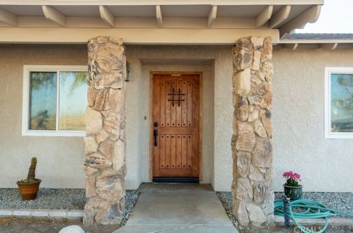 45105 73rd St, Lancaster, CA 93536-7800