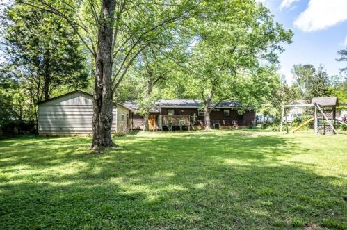 15 Carriage Cir, Stockbridge GA 30281-1335 exterior