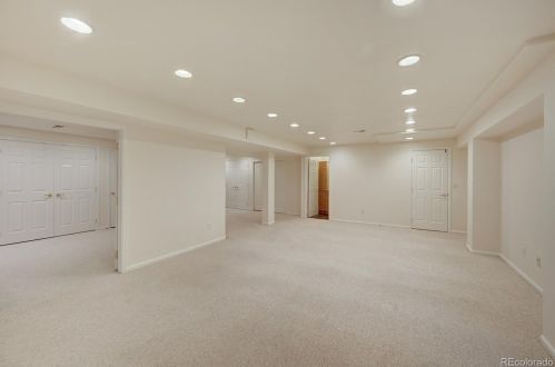 5756 Danube Cir, Aurora CO 80015-5148 exterior