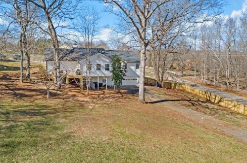 31 Saddle Trl, Jefferson GA  30549-4490 exterior