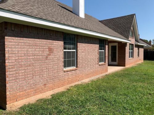 3317 White Oaks Dr, Abilene, TX 79606-4239